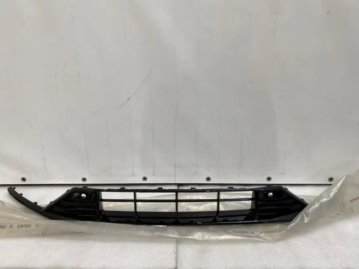Grille Volvo V60