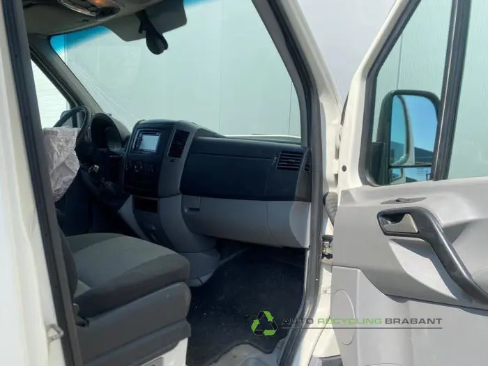 Door trim 2-door, right - 71404a04-8a59-4024-b5c8-caa1182172d9.jpg