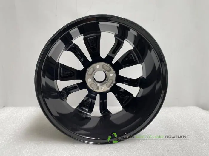 Wheel - 7fd7370f-926c-47ad-a808-2cd26a19e996.jpg