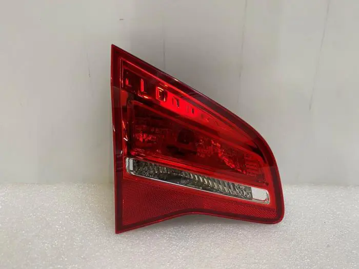 Feu arrière gauche Opel Meriva