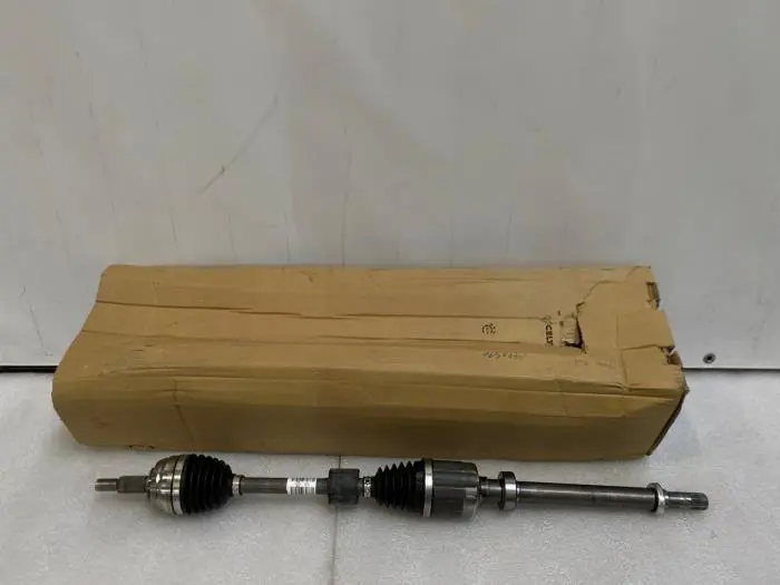 Aandrijfas rechts-voor Dacia Duster