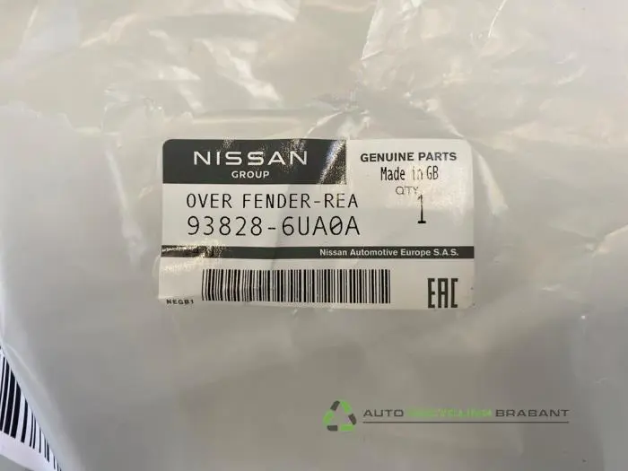 Extension garde-boue - 720683b8-9218-4d85-afea-d34a2b214387.jpg