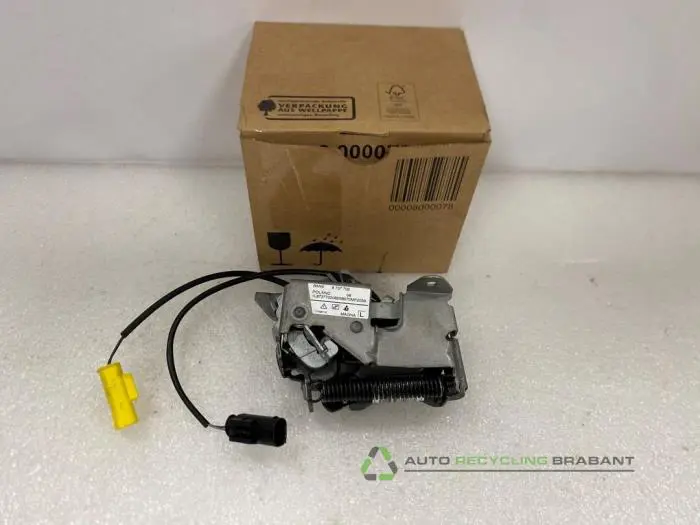 Slotmechaniek Motorkap BMW X2