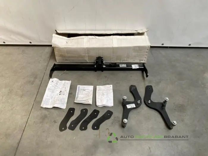 Trekhaak Renault Clio