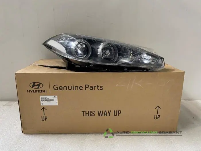 Koplamp rechts Hyundai Coupe