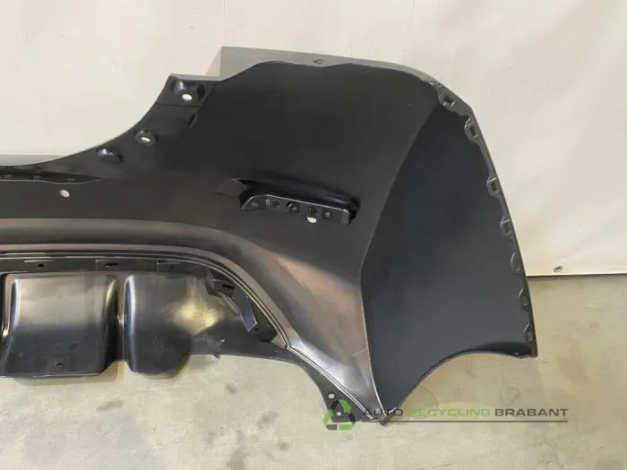 Stoßstange hinten - 51056cc4-dd08-4865-baa2-3071b9e708c2.jpg