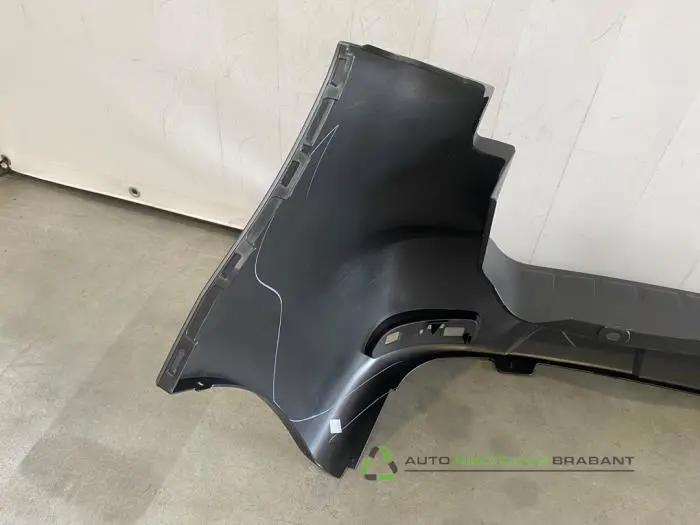 Rear bumper - 9c925d7d-01b9-46a6-893d-fe918bfa45e2.jpg