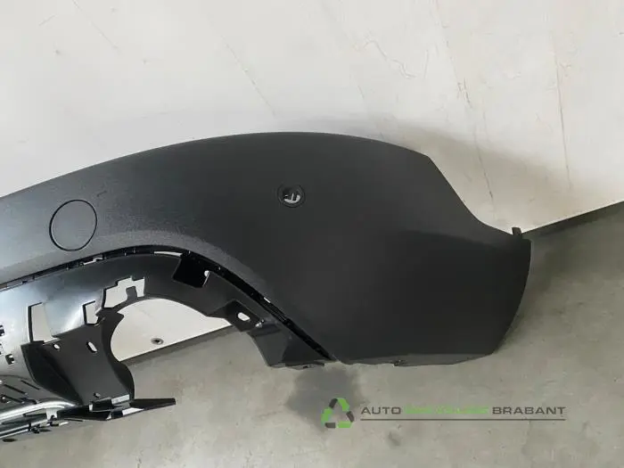 Pare-chocs arrière - 56dc8c1a-1172-40a2-b3b8-429258d556b9.jpg