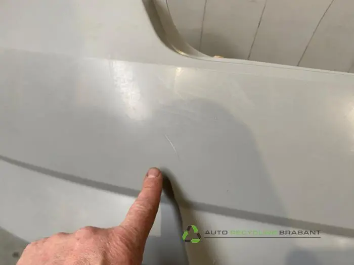 Stoßstange hinten - 196208d9-27e0-43c3-bccb-3a73ed774102.jpg