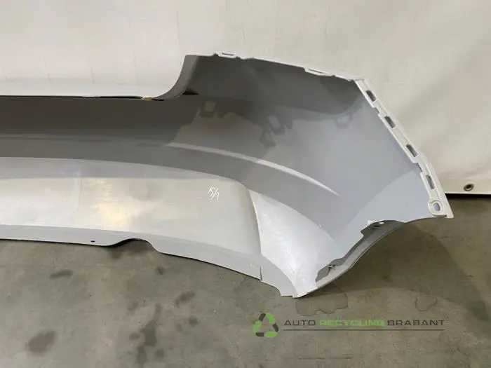 Stoßstange hinten - 52a5153a-c20e-4bab-a9eb-adf7cabd91ae.jpg