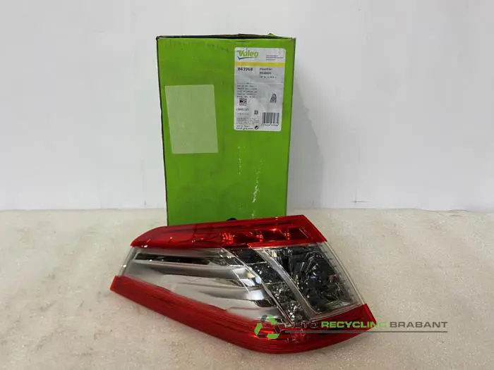 Feu arrière gauche Peugeot 508