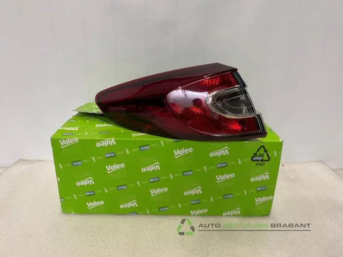 Feu arrière gauche Renault Megane