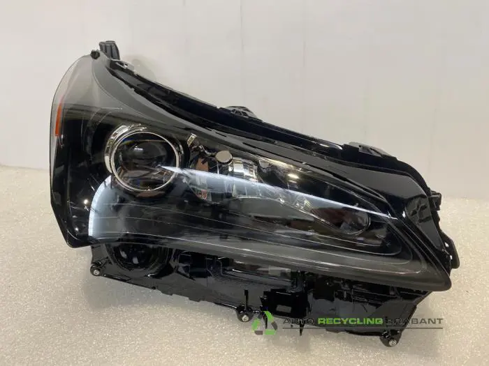 Koplamp rechts - 2ed2a127-d520-46cb-846b-2e27a2c1c568.jpg