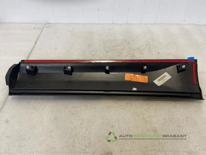 Türleiste - 5ba08340-7f31-423e-8ea6-d23460124e5e.jpg