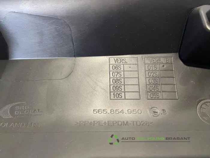 Türleiste - ef7880a5-0f47-49ac-a167-74f6b8c522f0.jpg