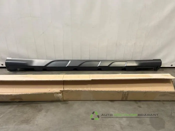 Zijskirt rechts Hyundai Kona