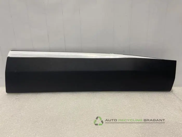 Portierlijst Peugeot 3008