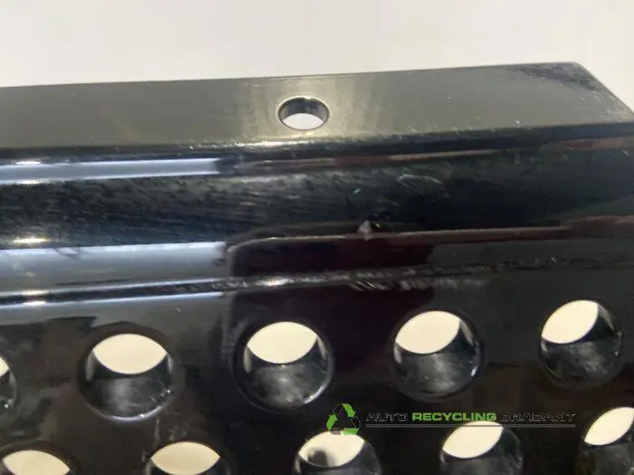 Calandre - 051e9dd2-2f21-441f-9831-05b44acb47e7.jpg