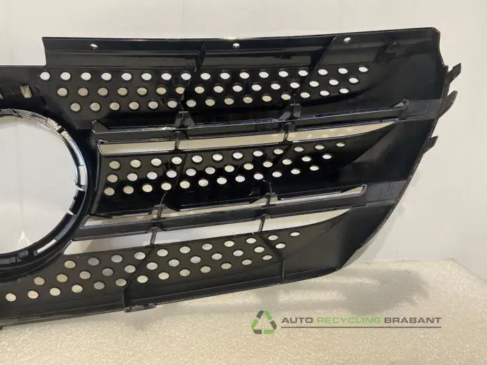 Calandre - 787976d1-9e42-42e5-bae2-29dee68f8cc4.jpg