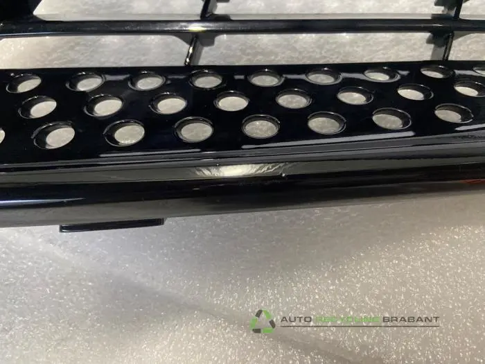 Calandre - 9922111c-5a21-4e5b-b7ea-cffff4415300.jpg