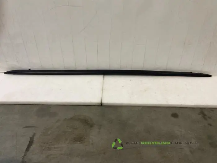 Zijskirt rechts Audi A5