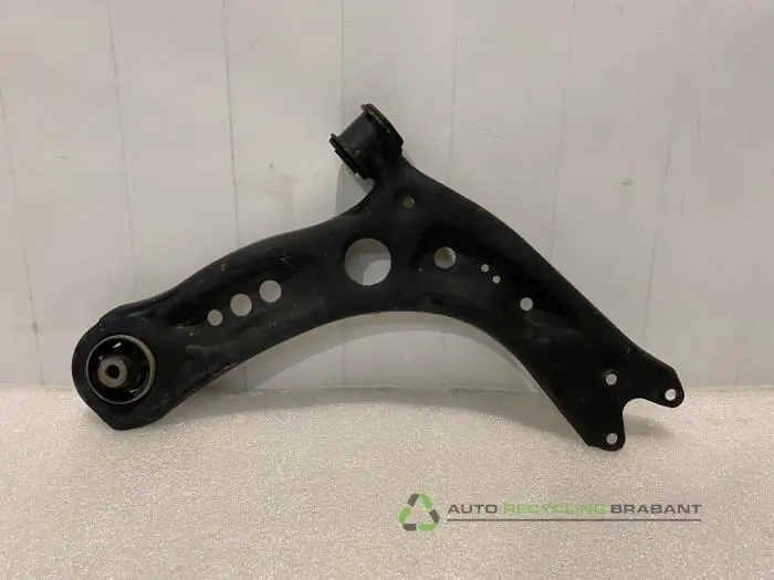 Draagarm rechts-voor Volkswagen Golf