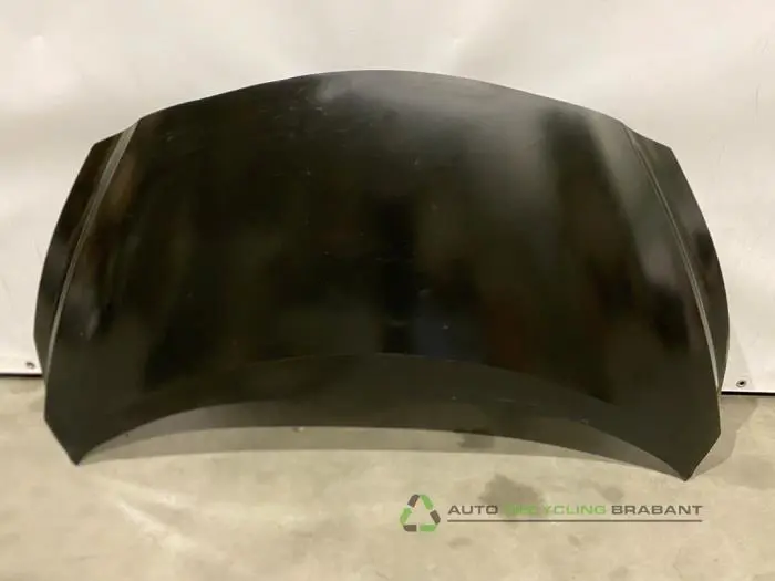 Motorkap Nissan Micra