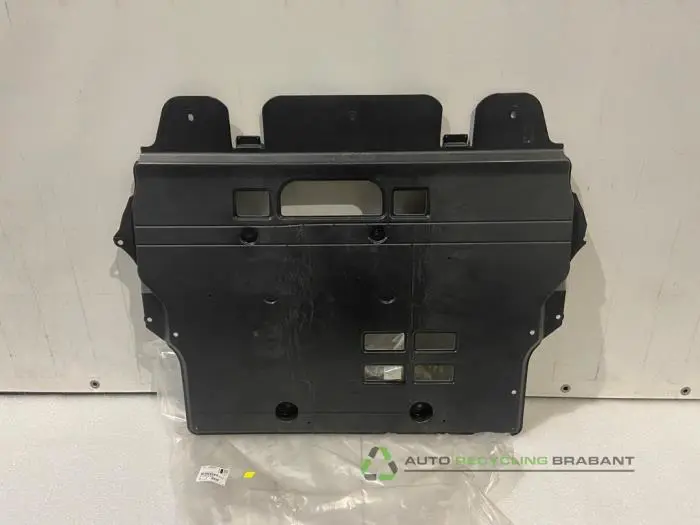 Beschermplaat bodem Peugeot Partner