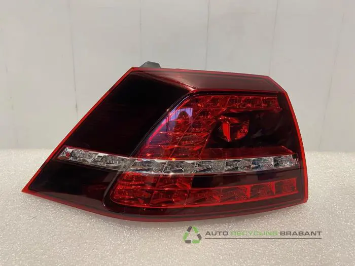 Feu arrière gauche Volkswagen Golf