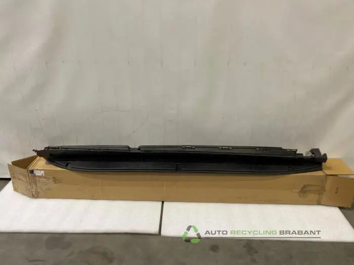 Dorpel links Mercedes GLE