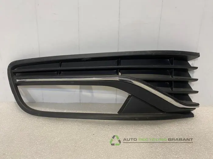 Afdekplaat mistlamp links Volkswagen Polo