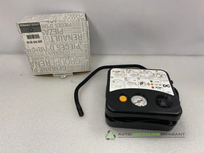 Air conditioning pump Renault Twingo