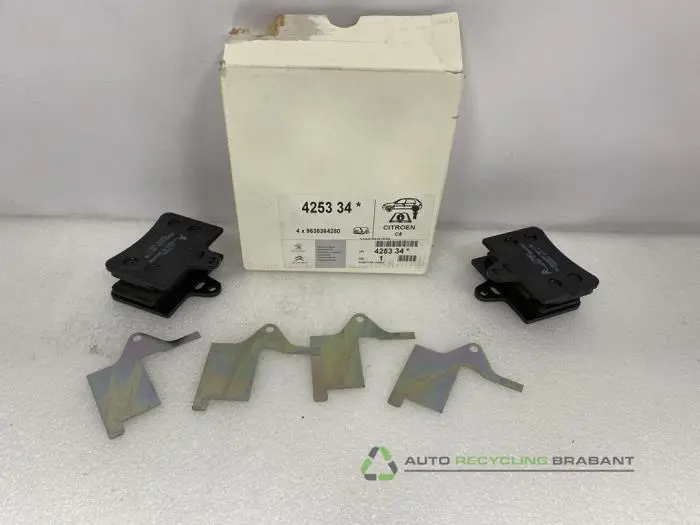 Remblok achter Citroen C5