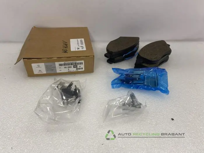 Remblok voor Peugeot 2008