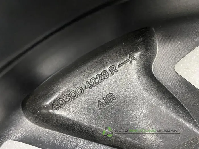 Felge - 1f45fea0-2474-4f52-9dd7-6b686ca43bf4.jpg