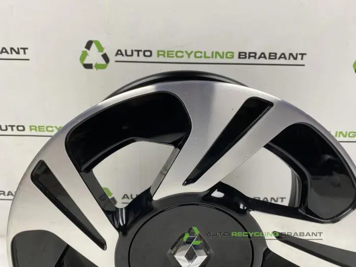 Felge - 6b7289c4-70ae-46f1-83d2-f35f6928d42d.jpg