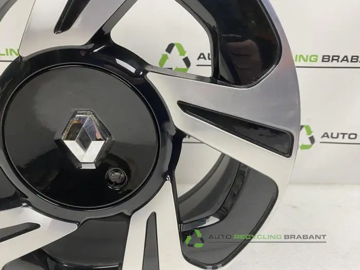 Felge - 99b130e8-fcf3-4fc4-b2b2-b98179f14f35.jpg