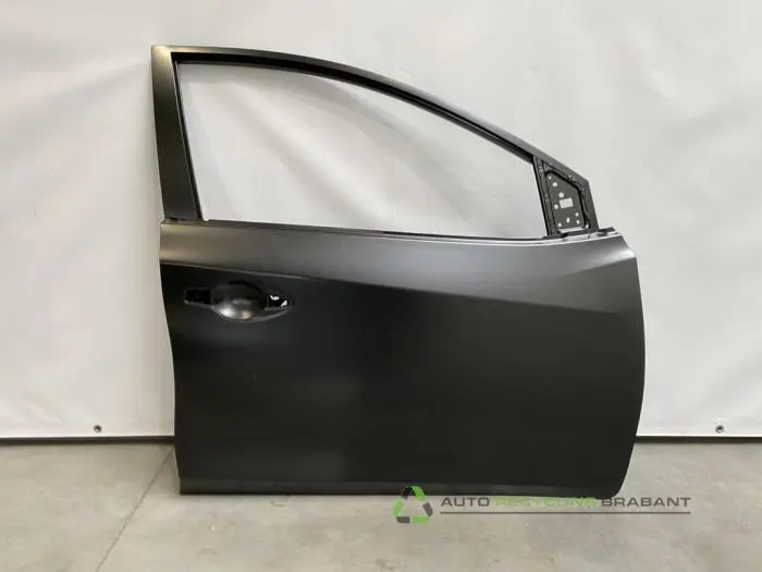 Portier 4Deurs rechts-voor Nissan Pulsar