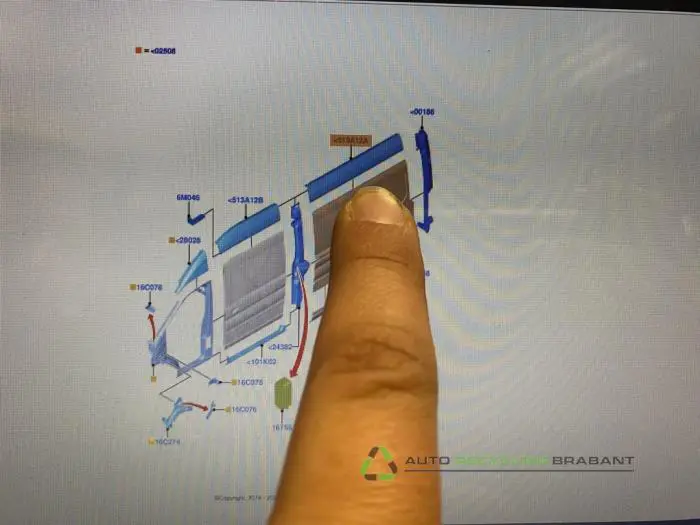 Dakpaneel links Ford Transit