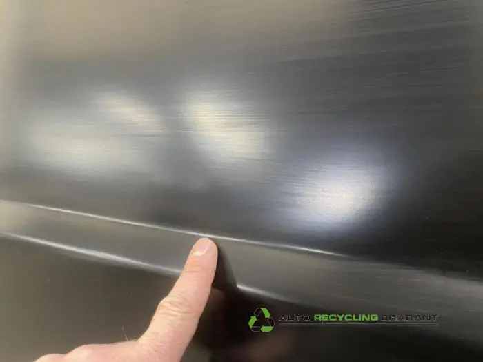 Zijkant Carrosserie links - 57f3b259-bec2-41b3-bbde-efe4ecbca9a0.jpg