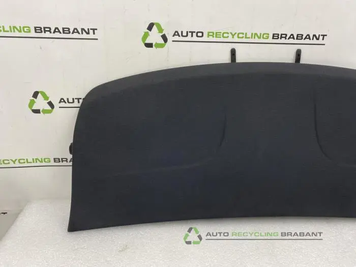 Hutablage - bfe7c4cb-4e74-4b44-bd4f-b8a9c4026682.jpg