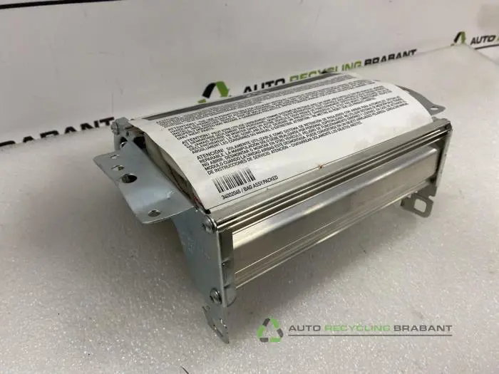 Right airbag (dashboard) - d2d95879-12be-4175-85a1-9124363dbcb2.jpg