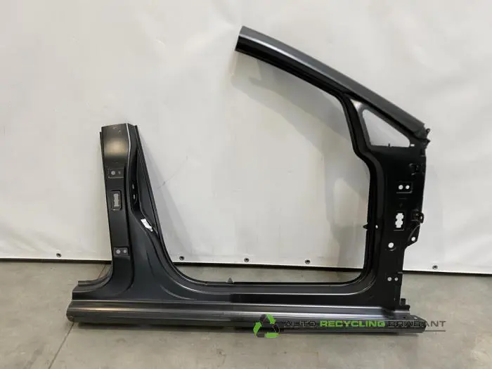 Carrosserie latérale droite Volkswagen Golf