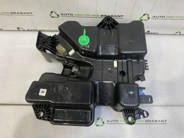 Adblue tank Peugeot Expert