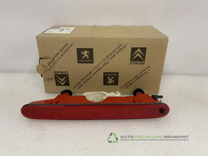 Extra Remlicht midden Citroen Berlingo