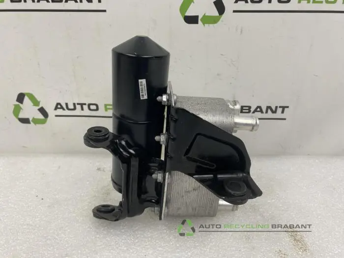 Oliekoeler - aa3eb803-06dd-4883-b89f-2e42e2ccb7da.jpg