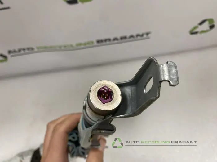 Airbag hemel rechts - e0e6fefe-be19-497e-a520-ac76dd027a89.jpg