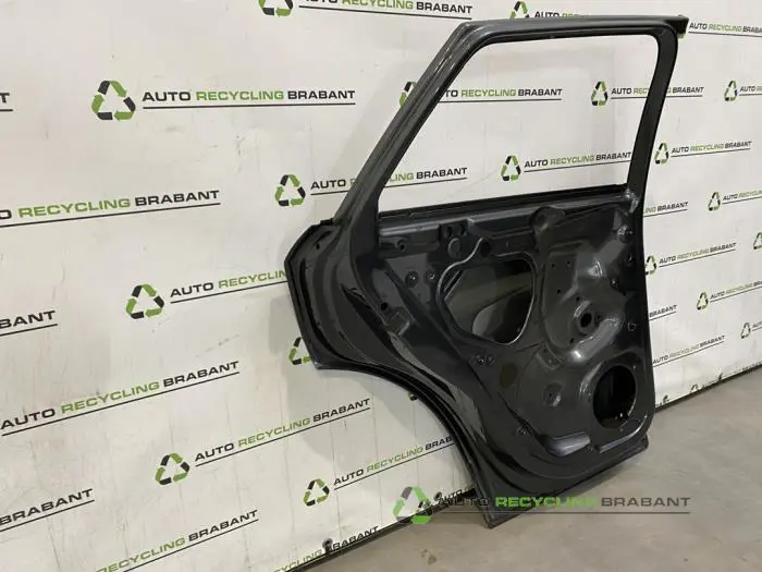 Portier 4Deurs links-achter - 4da75dfa-9ed2-46d8-bf48-a4ed4b80f2bf.jpg