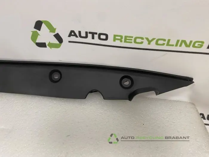 Motorkap Kabel - 42668ee2-7bda-4058-911b-6bf9078e1ed3.jpg