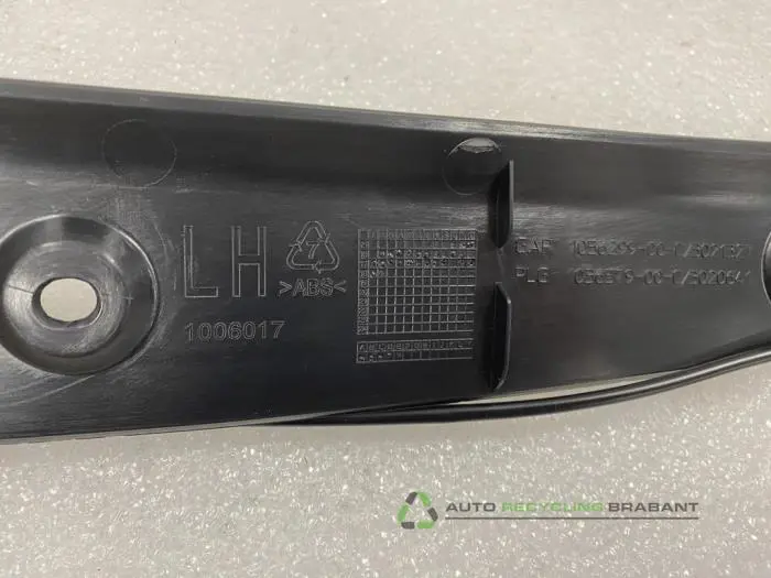 Motorkap Kabel - 5fc4811f-d64e-4e71-bc4d-44cf8f528b03.jpg